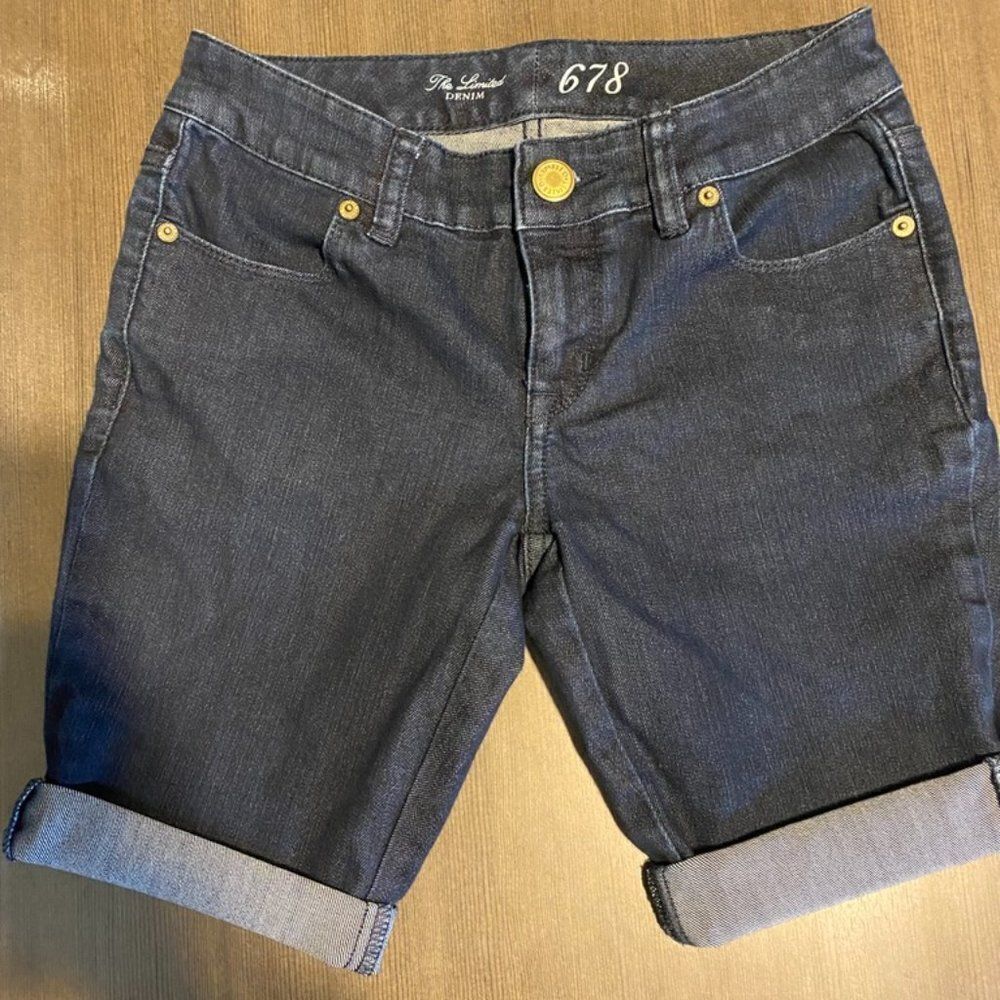 The Limited 678 Jean Shorts -- Sz 0